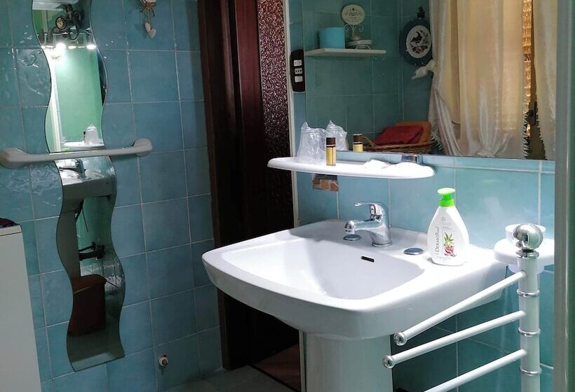 פנסיון B&b Fabra Casa Mia E Non Solo