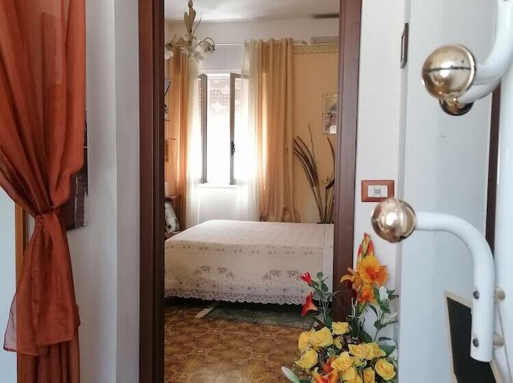 פנסיון B&b Fabra Casa Mia E Non Solo