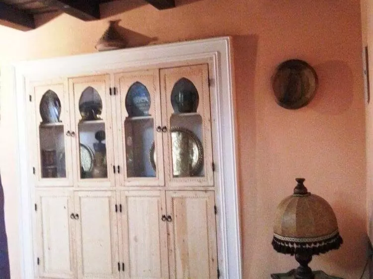 Majatalo Dar Aya Atlas