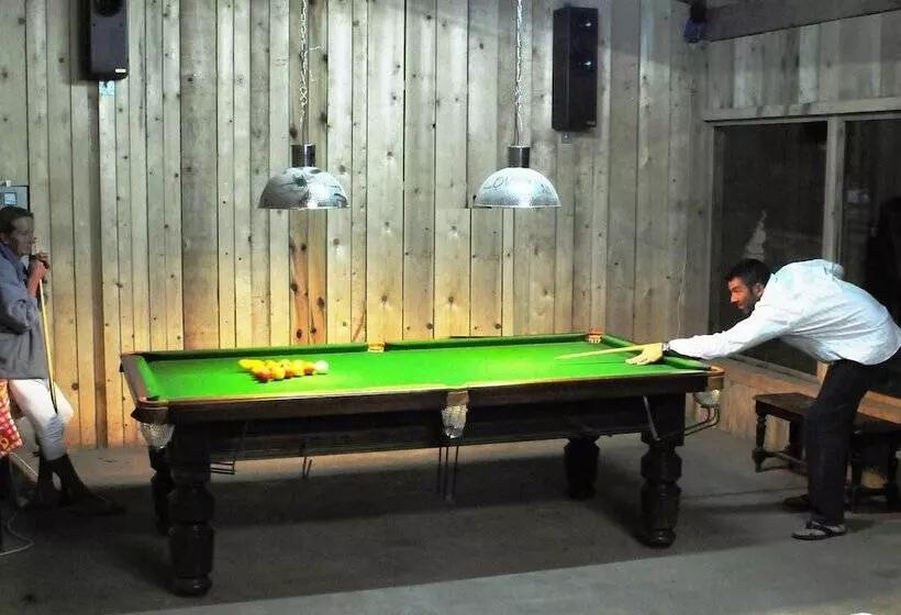 Majatalo Réserve Naturelle De Boussière