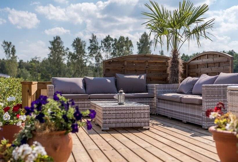 Tallbackens Gård & Vandrarhem Hostel