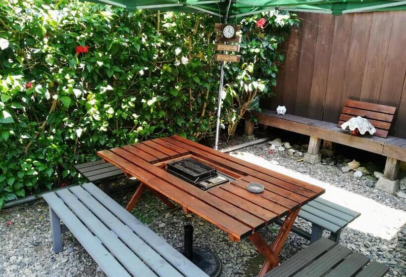 Hostel Amami Guest House Showaso