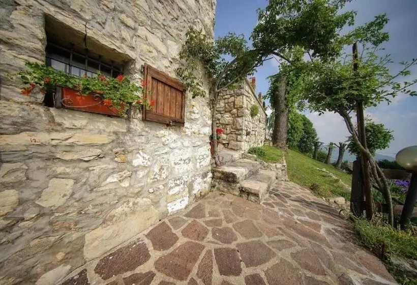 Aamiaismajoitus (B&B) Callort