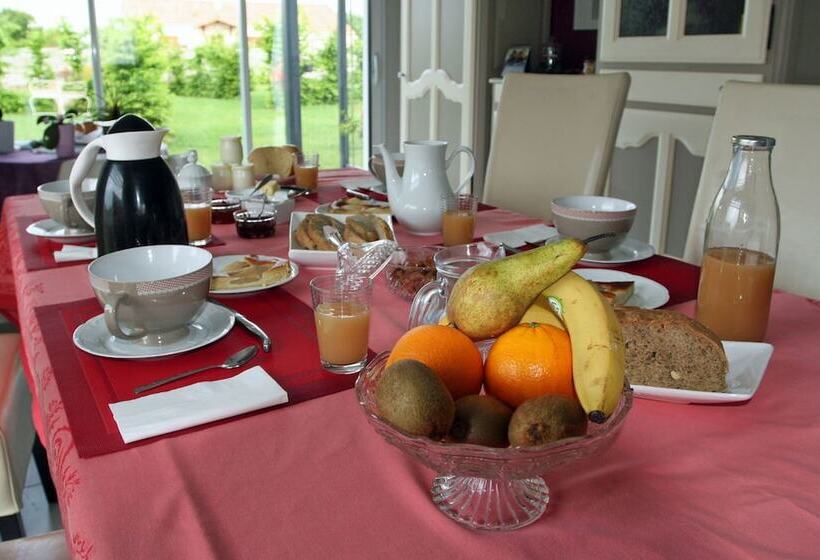 مبيت وإفطار Chambres D'hôtes Les 3 Vallées