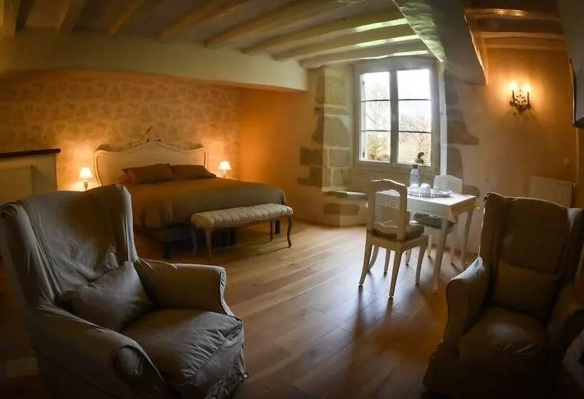 Aamiaismajoitus (B&B) Château De La Grand'cour