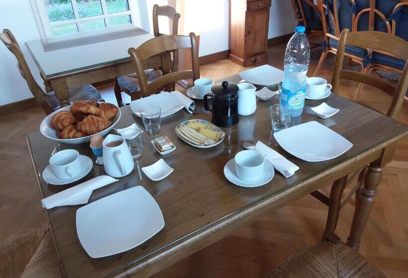 Bed and Breakfast La Charmeraie