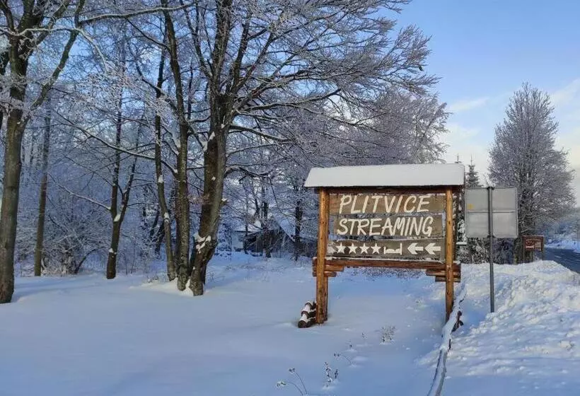 Aamiaismajoitus (B&B) Plitvice Streaming