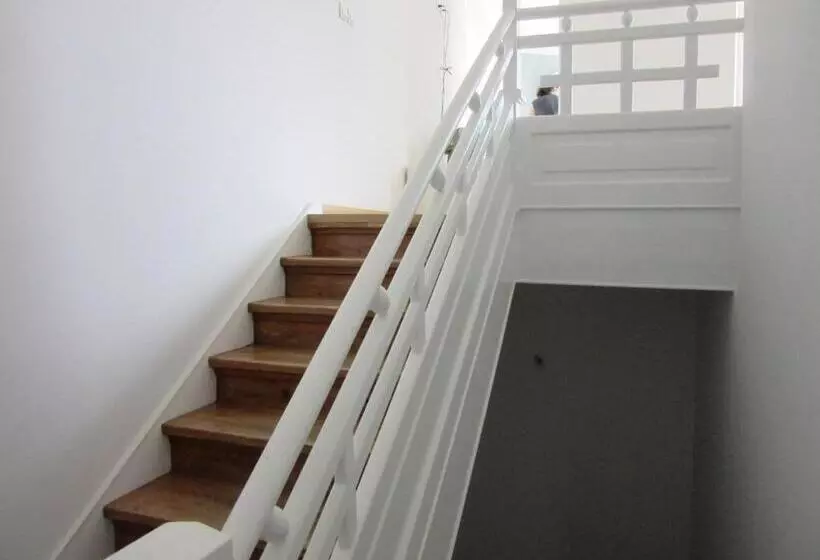 Hostelli Aveiro White House