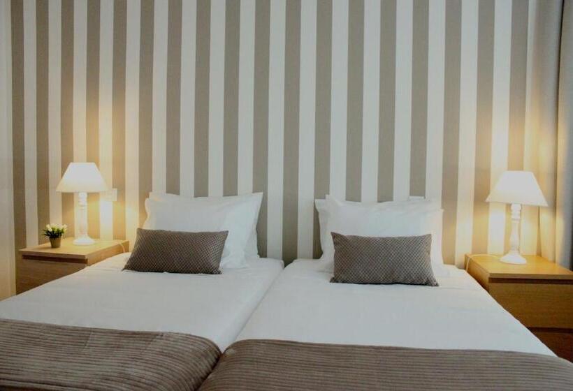 فندق فئة نجمة واحدة Aveiro White House