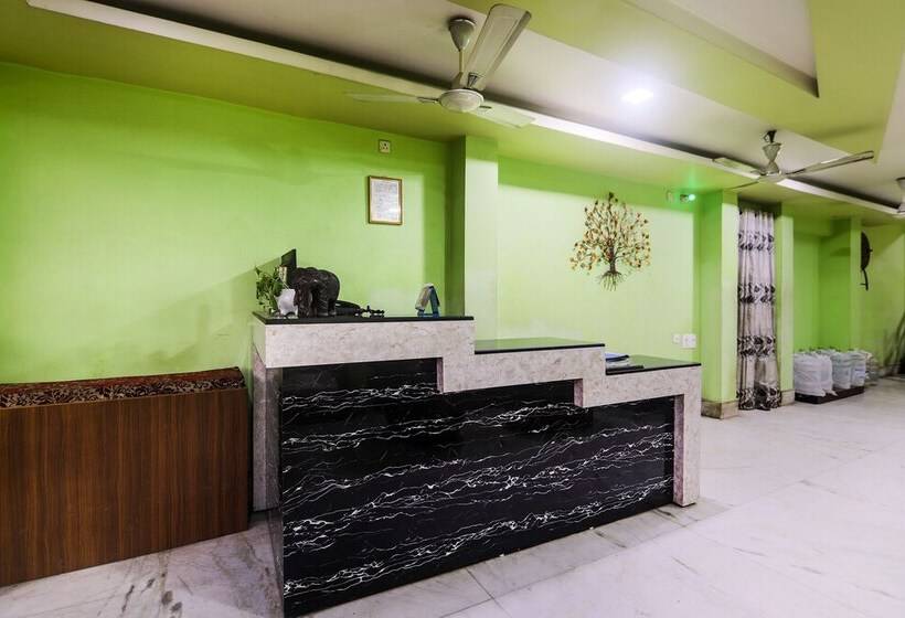 Hotel Am Palace By Oyo Rooms