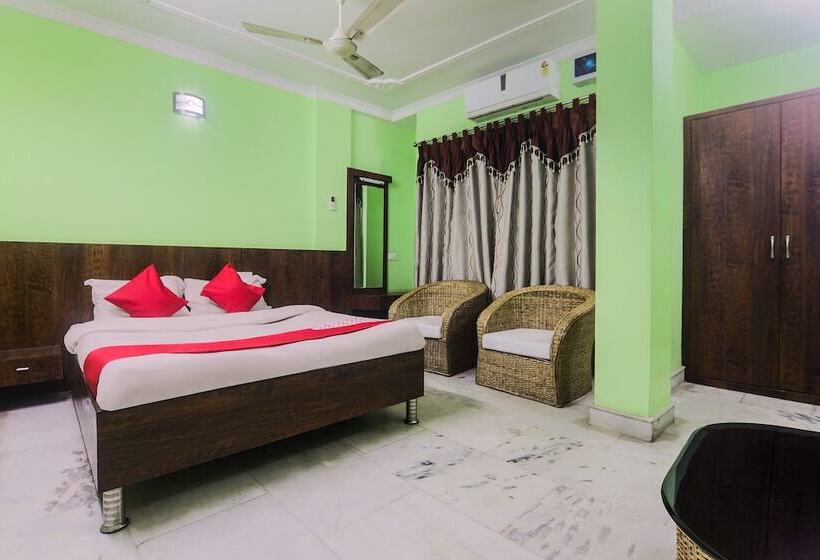 Hotel Am Palace By Oyo Rooms