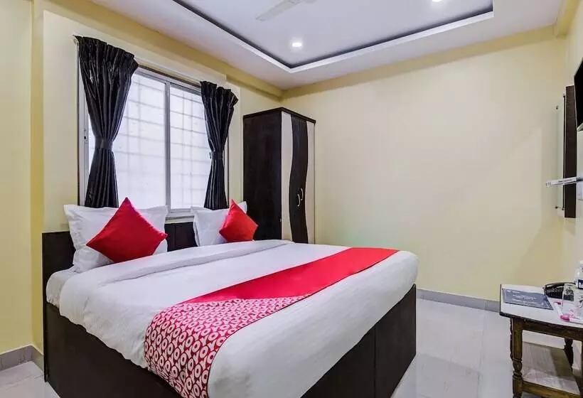 Hotelli Amrut Executive By Oyo Rooms