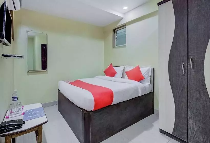 Hotelli Amrut Executive By Oyo Rooms