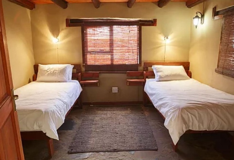 فندق Boskoppie Lion & Tiger Reserve