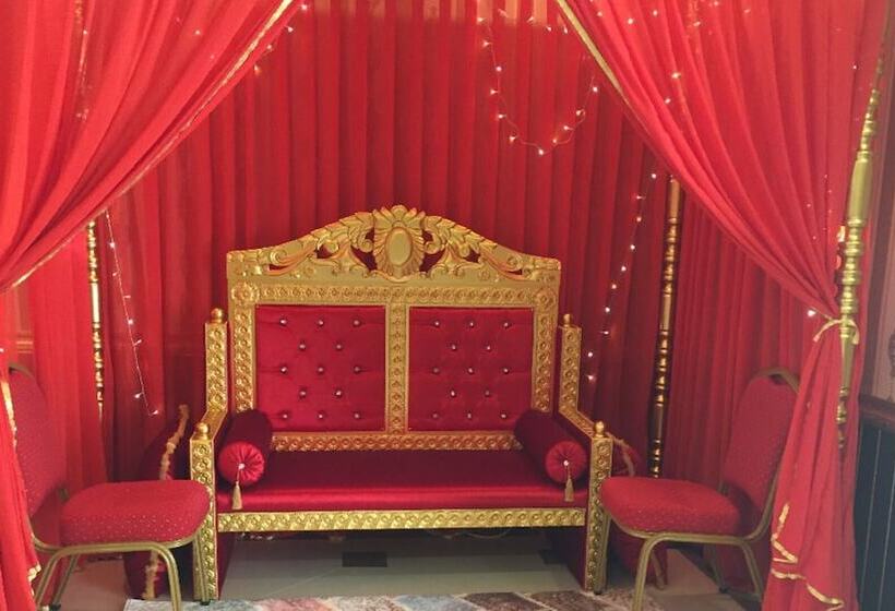 בית מלון כפרי Cakici