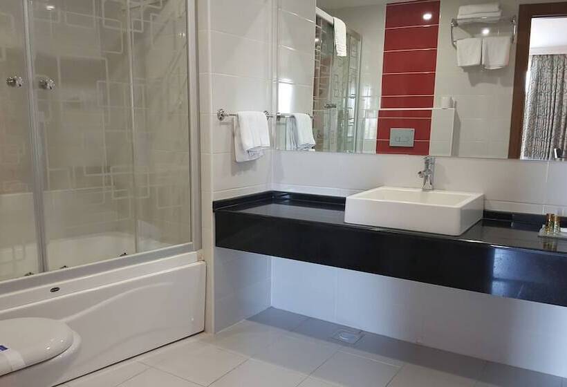 בית מלון כפרי Cakici