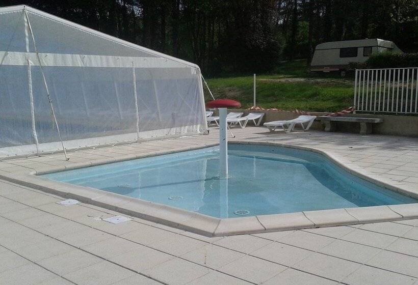 فندق Camping Le Repaire Les Chalets