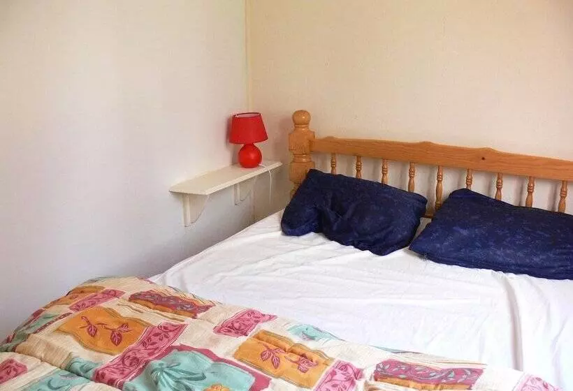 Hotelli Camping Le Repaire   Les Chalets