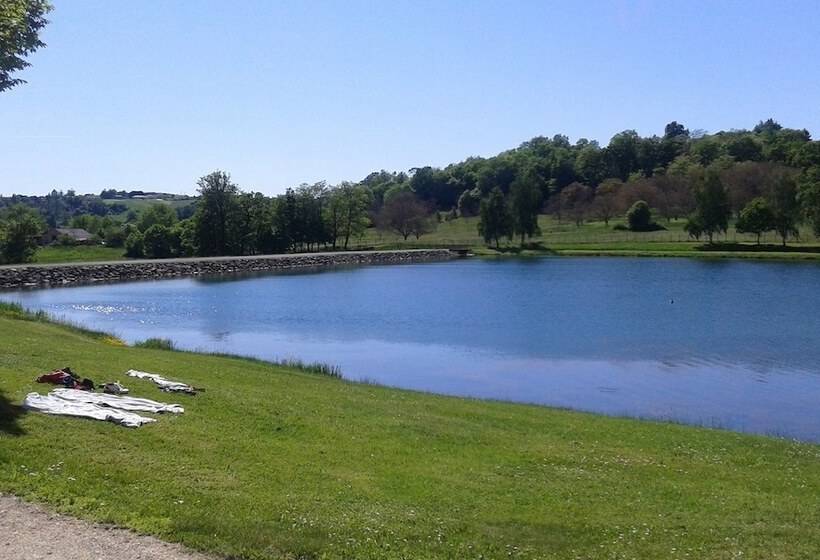 فندق Camping Le Repaire Les Chalets