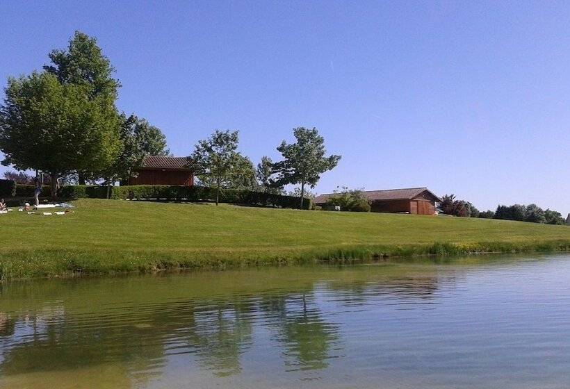 فندق Camping Le Repaire Les Chalets