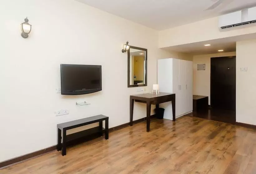 ホテル Capital O 35403 Discover Resorts