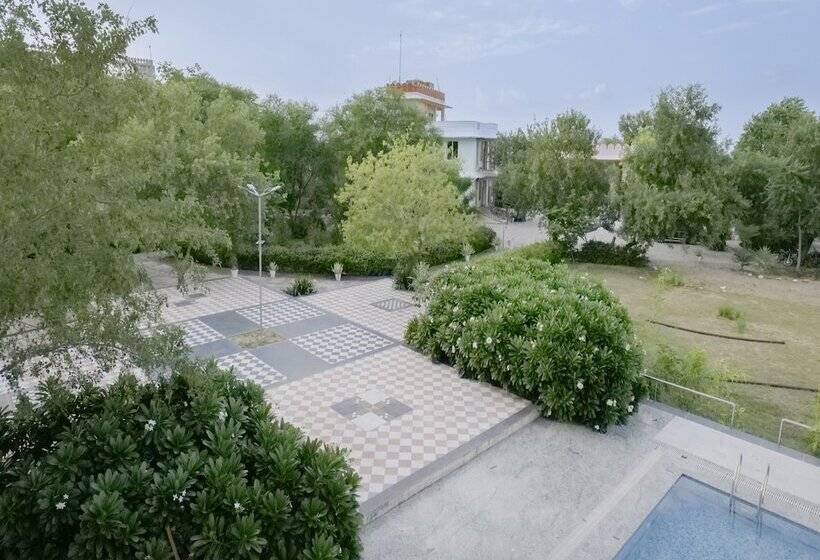 酒店 Chandsen Eco Dera Wellness Retreat & Spa