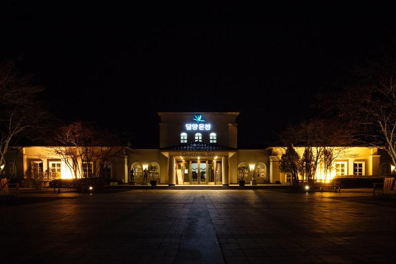 Hotel Damyang Spa And Tourist