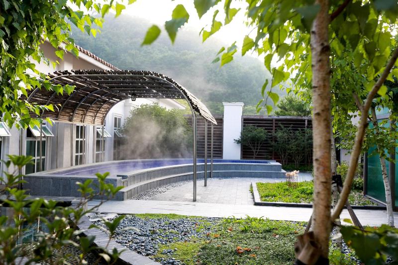 Hotel Damyang Spa And Tourist
