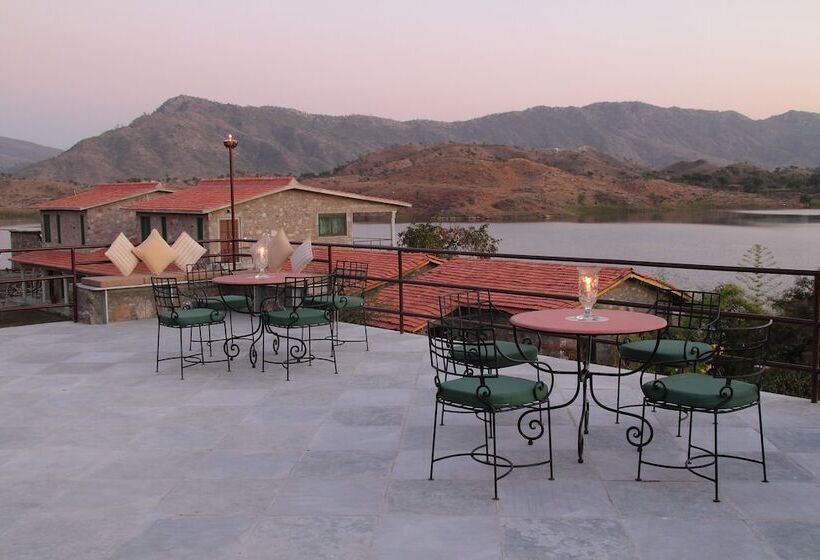 酒店 Jhadol Safari Resort