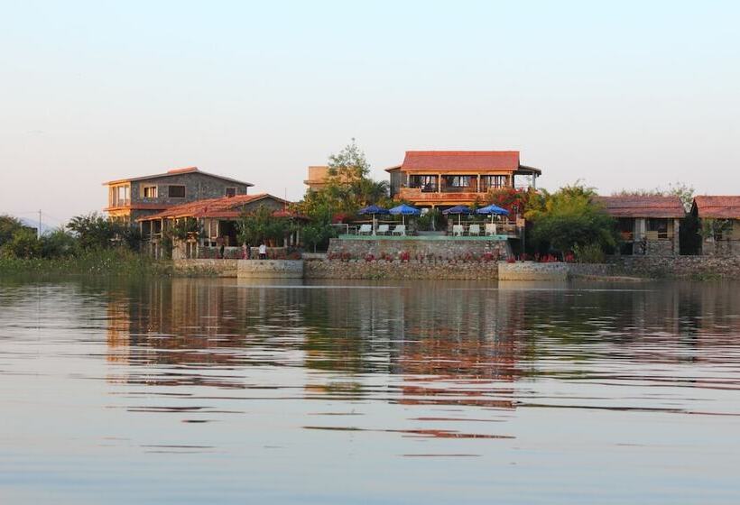 酒店 Jhadol Safari Resort