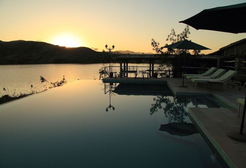 酒店 Jhadol Safari Resort