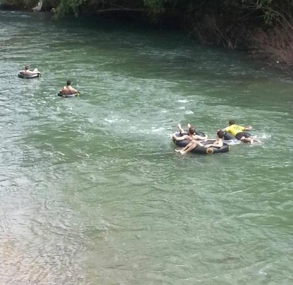 Отель Khao Sok Bed And Breakfast