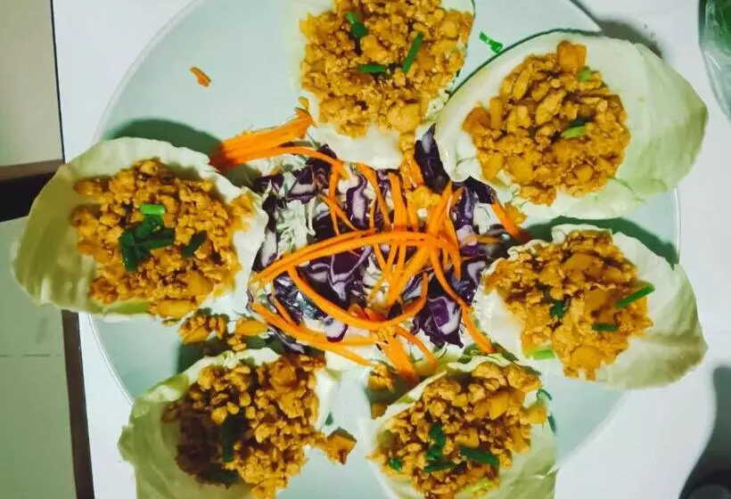 Hotelli Khao Sok Bed And Breakfast