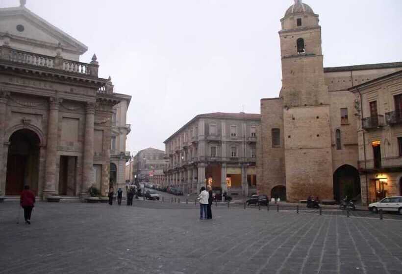 בית מלון כפרי Leon D Oro