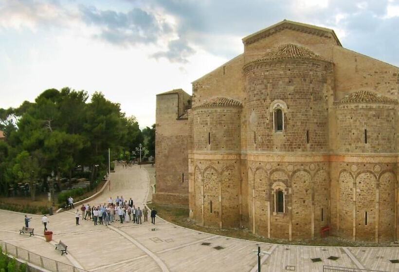 בית מלון כפרי Leon D Oro