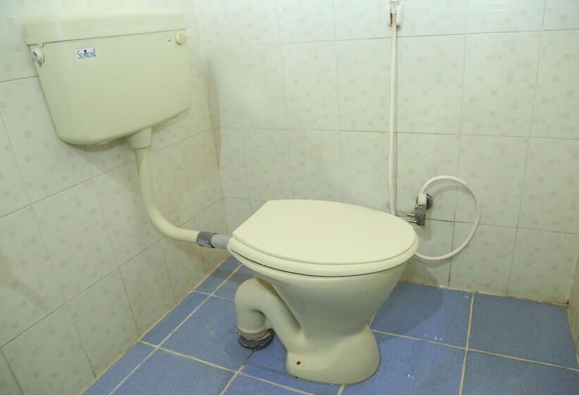 ホテル Ramas Residency By Oyo Rooms