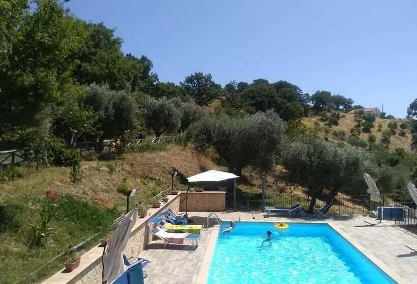 田舎風ホテル Agriturismo Antico Casale