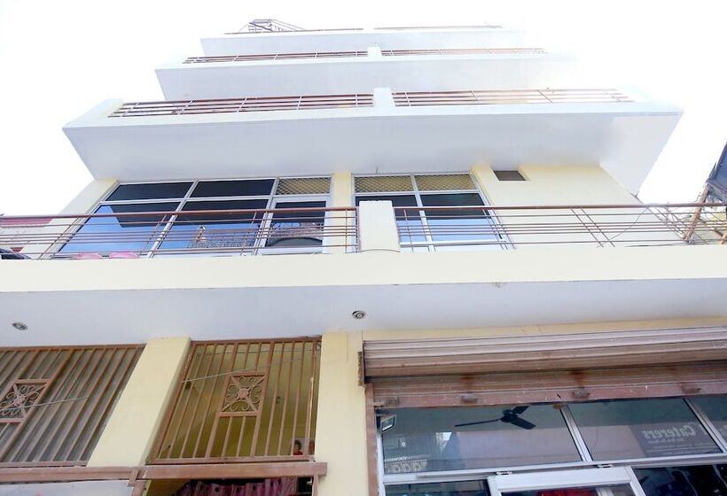 בית מלון כפרי Spot On 37127 Primeland