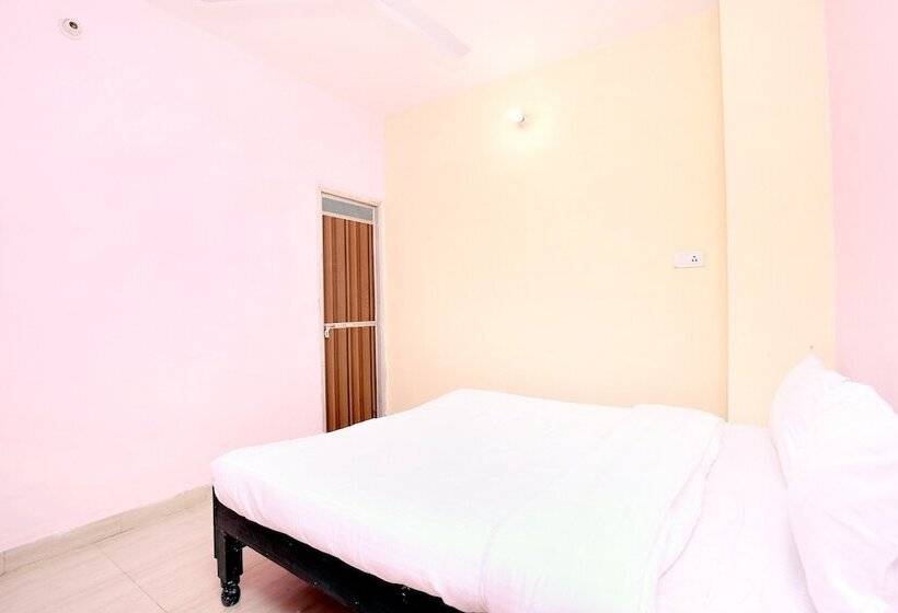 בית מלון כפרי Spot On 37127 Primeland