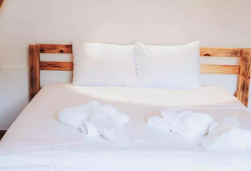Hotelli Sapanca Taş Ev & Bungalow