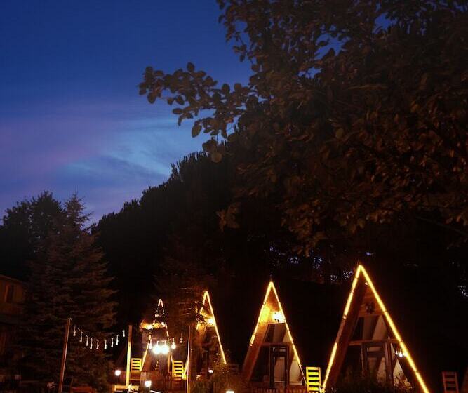 בית מלון כפרי Sapanca Taş Ev & Bungalow