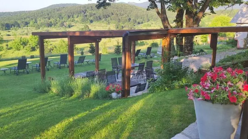 Hotelli Tesla's Gastro House Plitvice