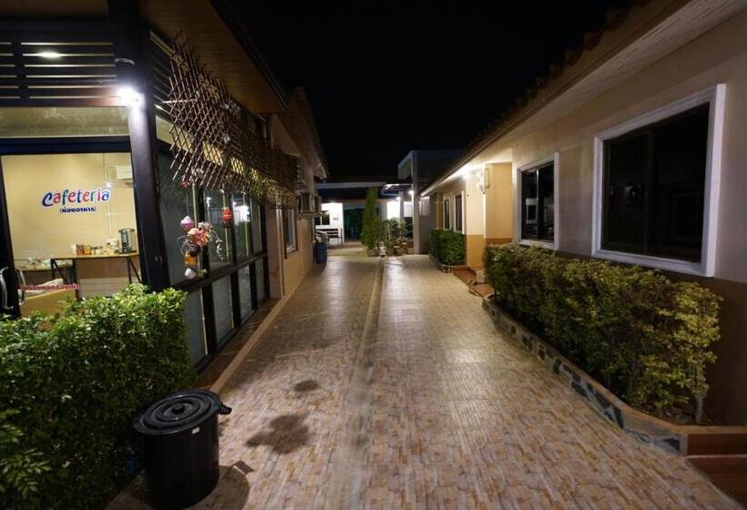 호텔 The Chill House