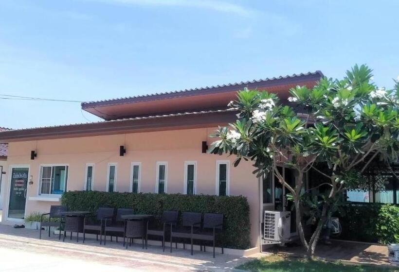 호텔 The Chill House