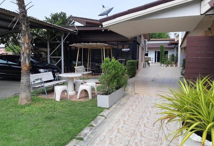 호텔 The Chill House