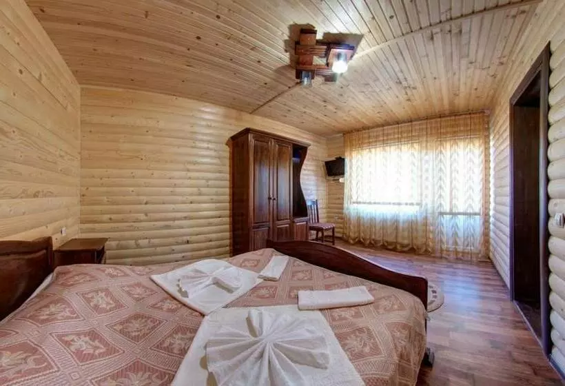 Hotelli Villa Vlad & Spa