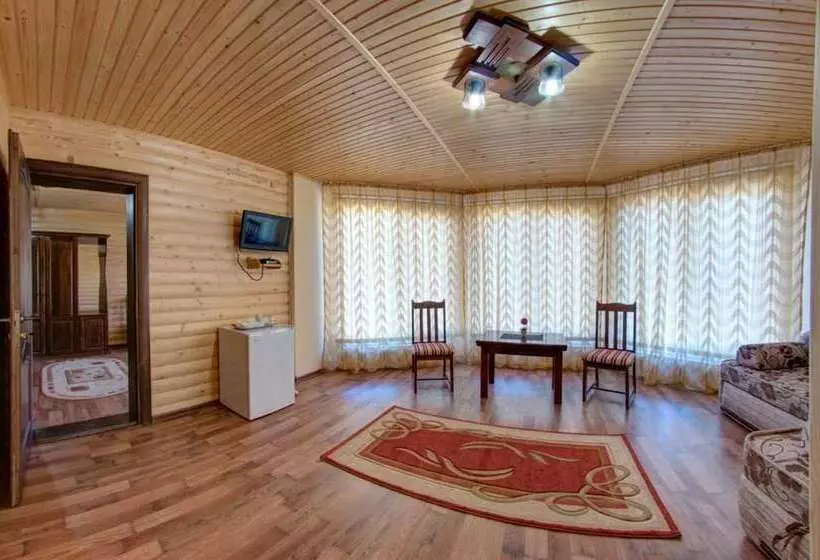 Hotelli Villa Vlad & Spa