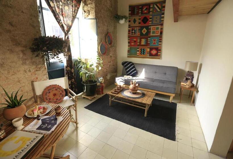 Пансион Casa Morelos By Barrio Mexico