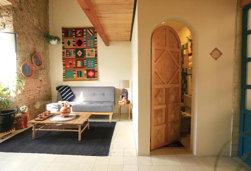 Пансион Casa Morelos By Barrio Mexico