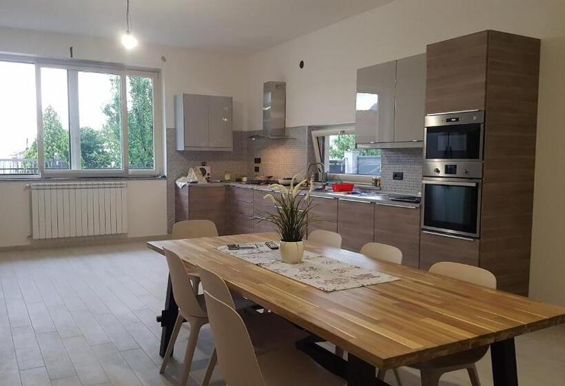 פנסיון Casa Vacanze Mercolino